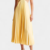 Vestido sin Mangas Plisado con Corte Lateral y Detalle Torcido