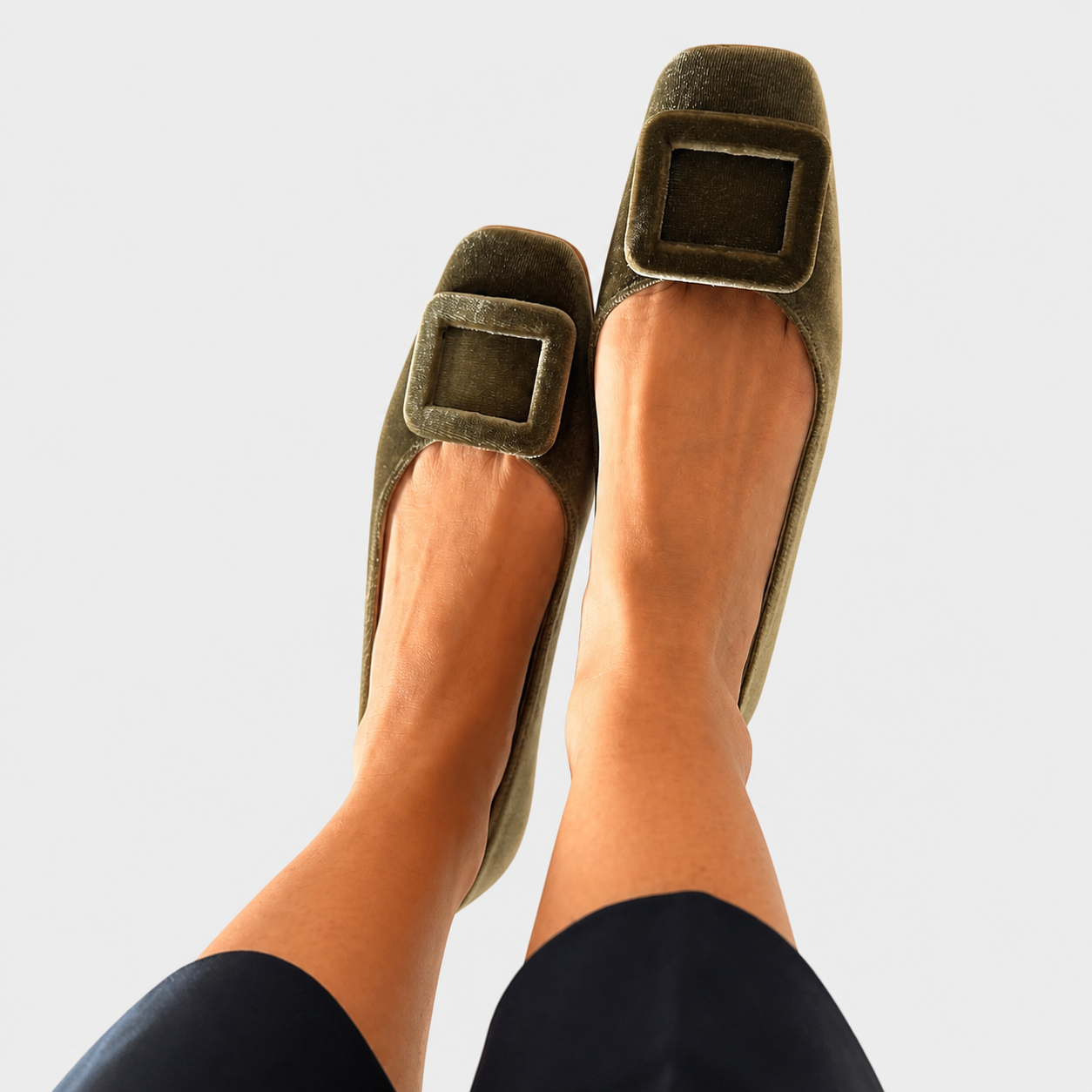 Noa | Mocasines de ante con diseño elegante
