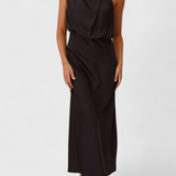 Vestido Elegante de Cuello Halter Drapeado