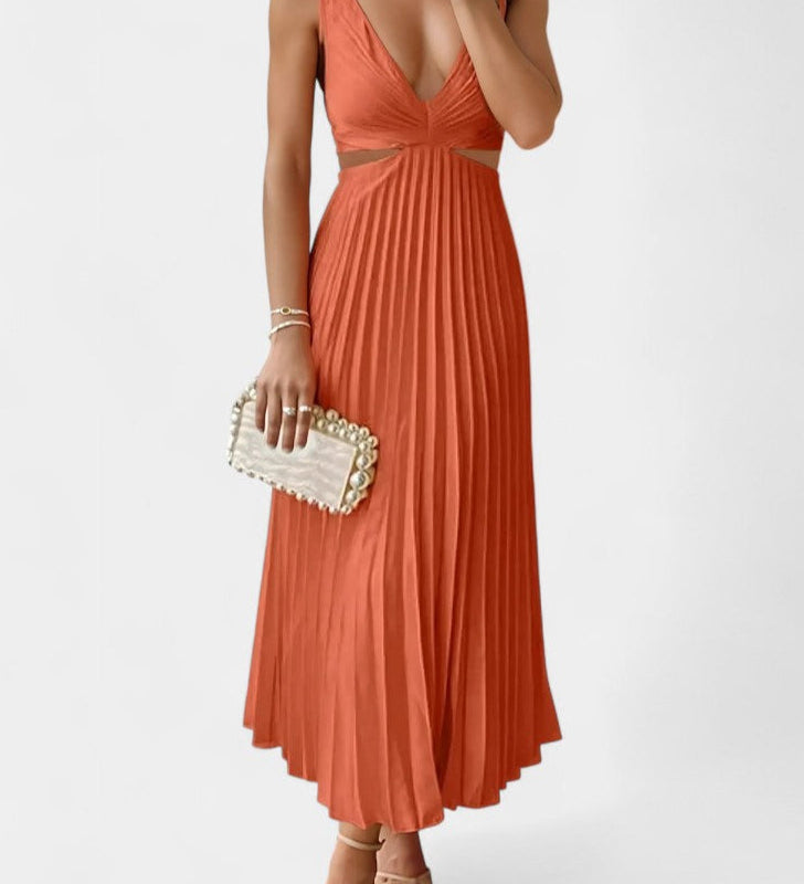 Vestido sin Mangas Plisado con Corte Lateral y Detalle Torcido