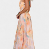 Vestido con Estampado Acuarela y Cuello Halter