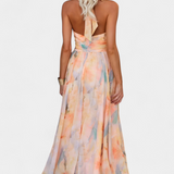 Vestido con Estampado Acuarela y Cuello Halter