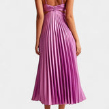 Vestido sin Mangas Plisado con Corte Lateral y Detalle Torcido