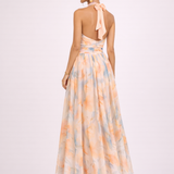 Vestido con Escote Halter Acuarela