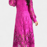 Vestido Midi de Encaje Bordado con Cuello Alto