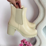 Botas Kitty Heels - Beige