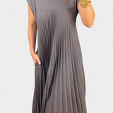 Vestido sin Mangas con Pliegues y Cintura Alta