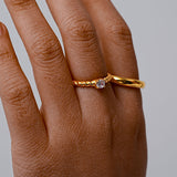 Anillo Liso Esencial