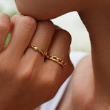 Anillo Curva Moderna