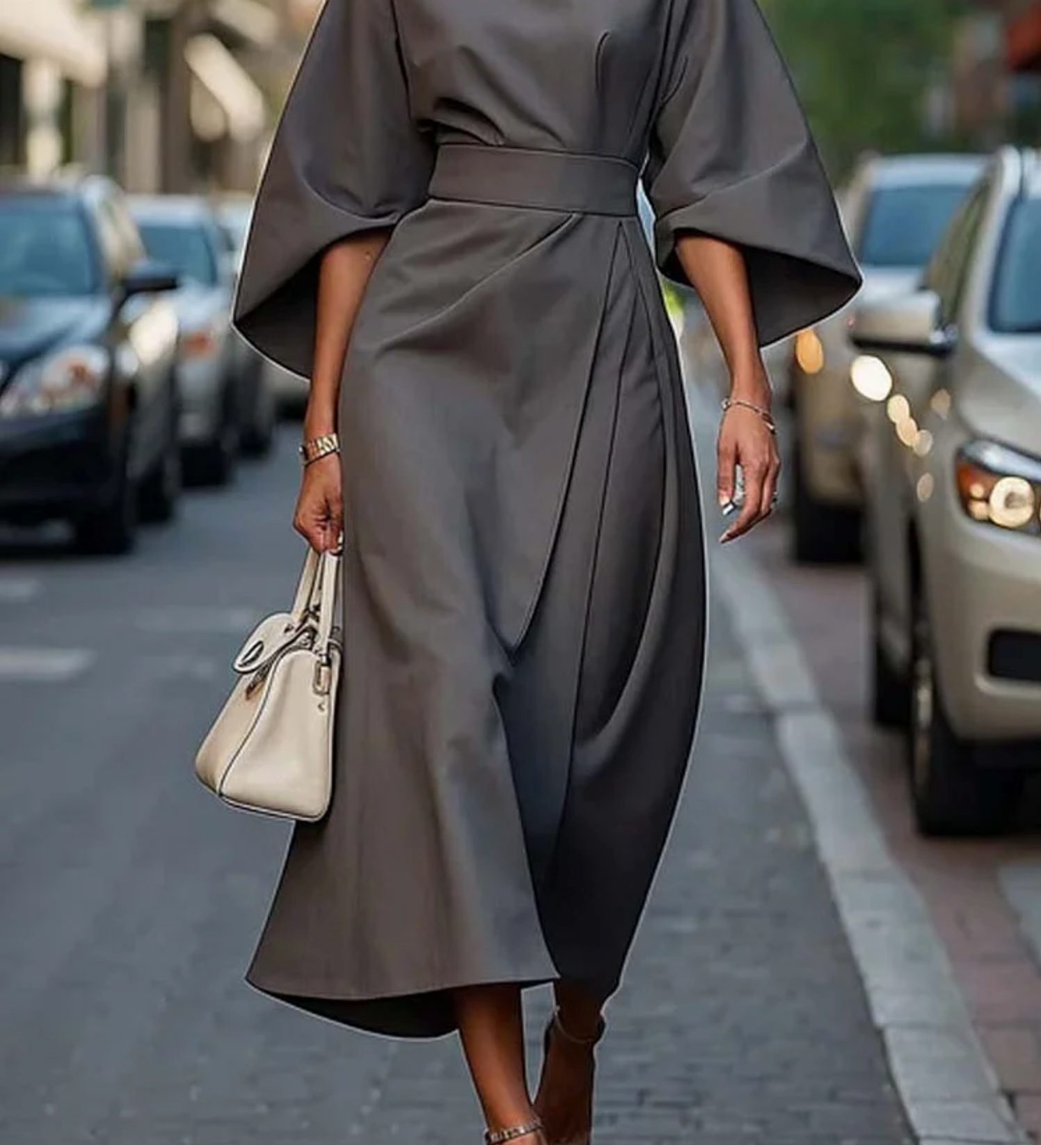 Sonia | Vestido elegante con mangas farol y cinturón