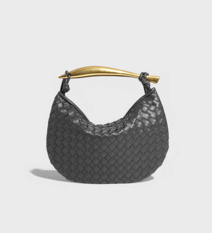 Bolso Tejido con Asa Dorada