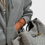 Bolso de Ante con Correa Ajustable