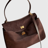 Bolso de Hombro de Ante con Detalle Dorado