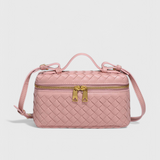 Bolso Mini Tejido con Accesorios Dorados