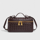 Bolso Mini Tejido con Accesorios Dorados