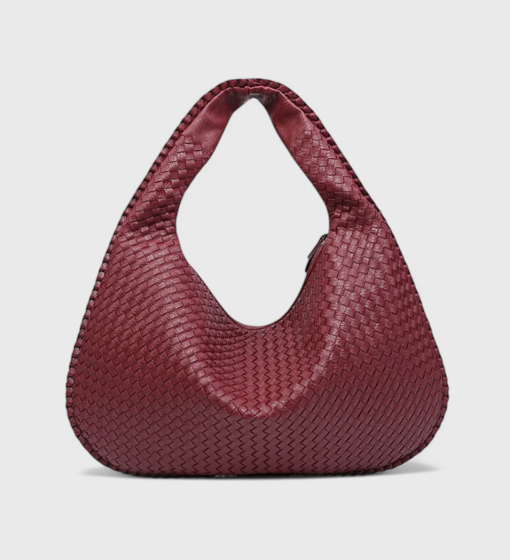 Bolso de Hombro Tejido con Herrajes Plateados