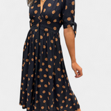 Vestido Midi de Lunares con Escote en V Profundo