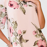 Vestido de Gasa Fluida con Pétalos y Mangas Transparentes