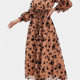 Vestido Maxi de Encaje Floral con Mangas de Linterna