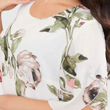 Vestido de Gasa Fluida con Pétalos y Mangas Transparentes