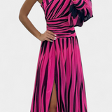 Vestido Maxi Elegante de Rayas con un Solo Hombro