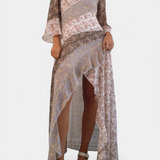 Vestido Largo Floral con Mangas 3/4 y Paneles Volantes