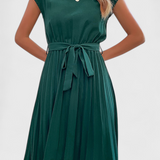 Vestido Midi Elegante de Tejido Ligero y Corte Fluido