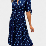 Vestido Midi de Lunares con Escote en V Profundo