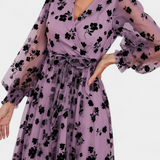 Vestido Maxi de Encaje Floral con Mangas de Linterna
