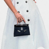 Vestido Camisero Midi a Rayas con Cintura Anudada