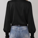 Quinn | Blusa Elegante de Manga Larga con Escote en V