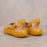 Claudia – Sandalias planas con plantilla anatómica