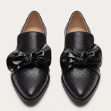 Claudia | Mocasines con lazo delicado