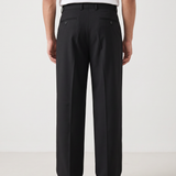 Pantalón de pinzas de corte holgado – Negro